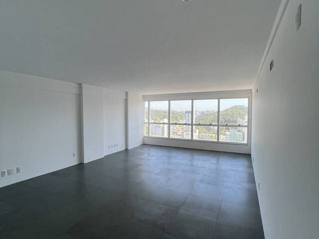 #164 - Sala para Locação em Balneário Camboriú - SC